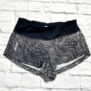 Zoot Sports Black Grey Zebra Feather Print Running Shorts